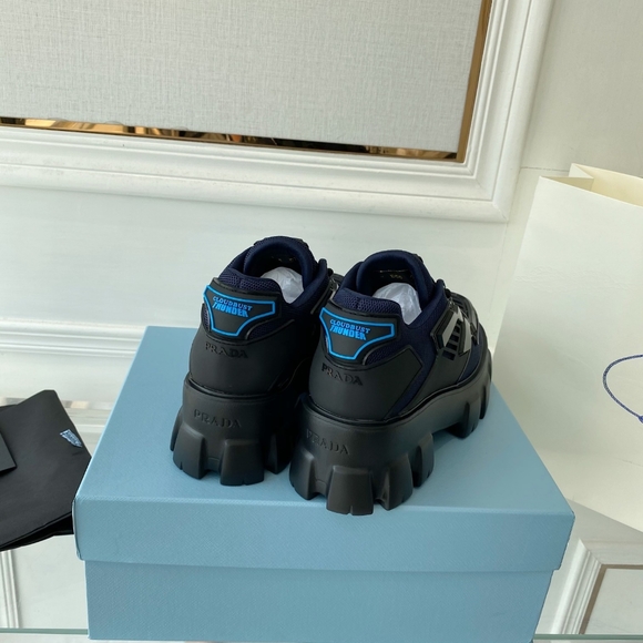 Prada men's black and blue sneakers - Picture 4 of 10